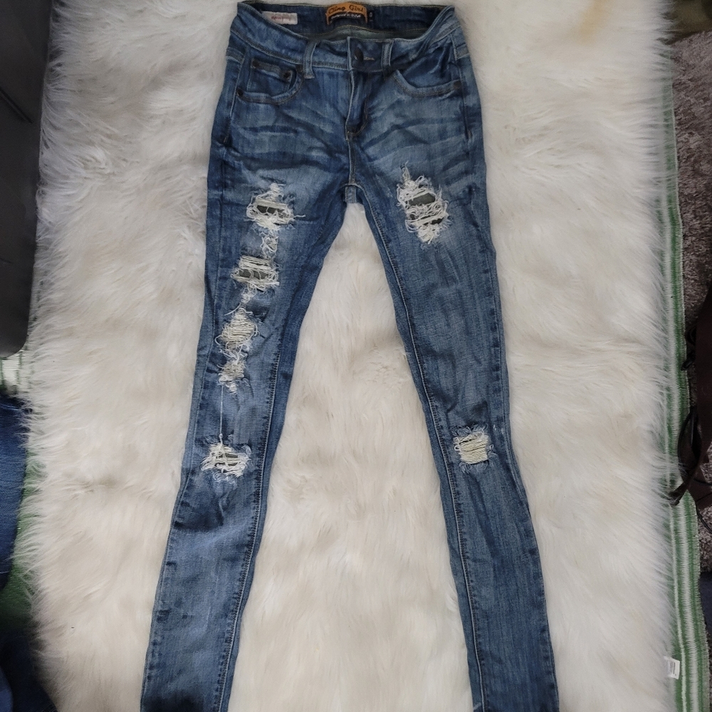 distressed skinny jeans